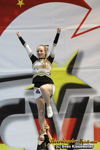 ../Images/Dynasty Cheerleader S_049.jpg